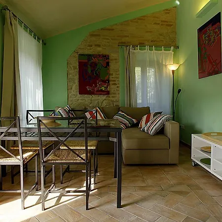 Country house Tenuta Santa Elisabetta *