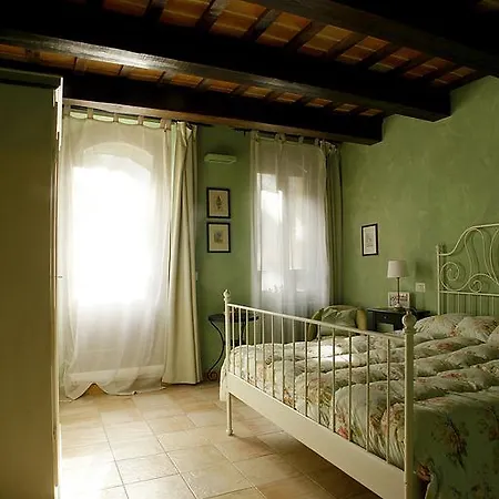 Tenuta Santa Elisabetta * פרמו
