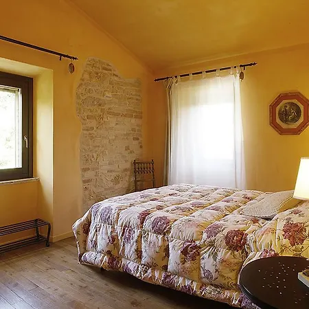 Country house Tenuta Santa Elisabetta *