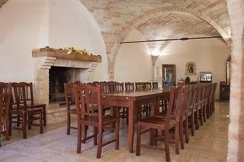 Tenuta Santa Elisabetta * פרמו